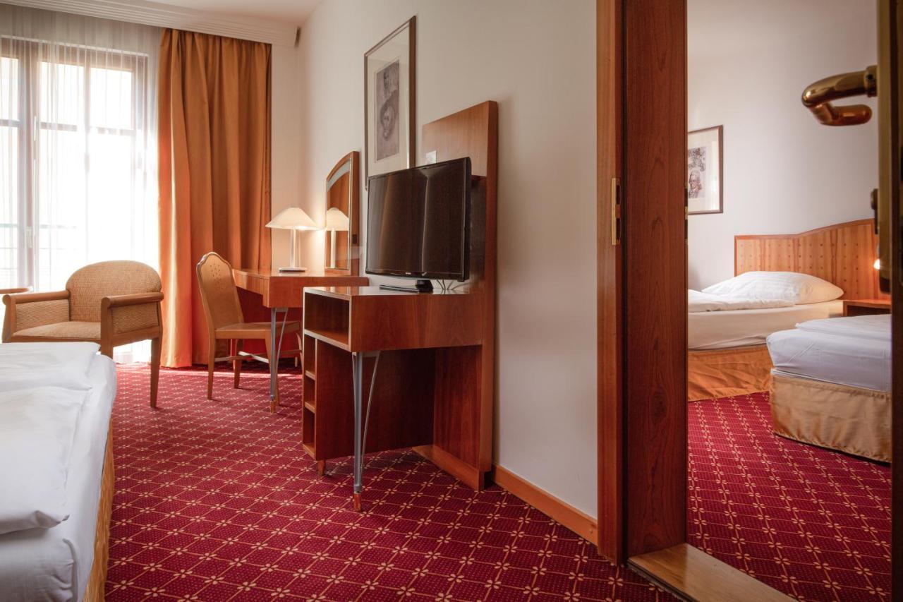 Orea Spa Hotel Cristal Mariánské Lázně Kültér fotó